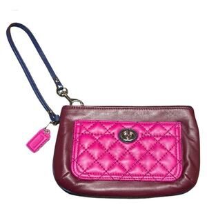Authentic Coach Park Quilted Leather Medium Pink Maroon Blue Wristlet F50097
